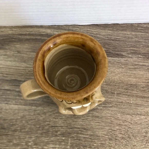 Vtg Pretty Ugly Pottery Wales Mug - Picture 3 of 9
